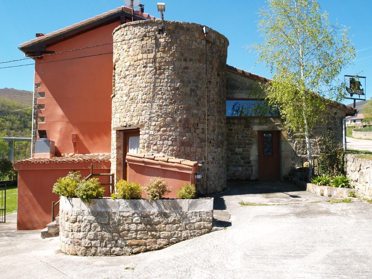 Albergue La Torre Сантьюрде-де-Рейноса Экстерьер фото